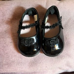 Trimfoot, black patent leather ( look) Mary Jane baby girl shoes